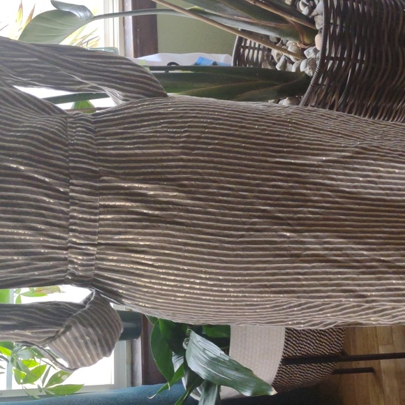Size LG long sleeve adjustble cuff metallic button down midi dress grey/gold/sil - Picture 10 of 11